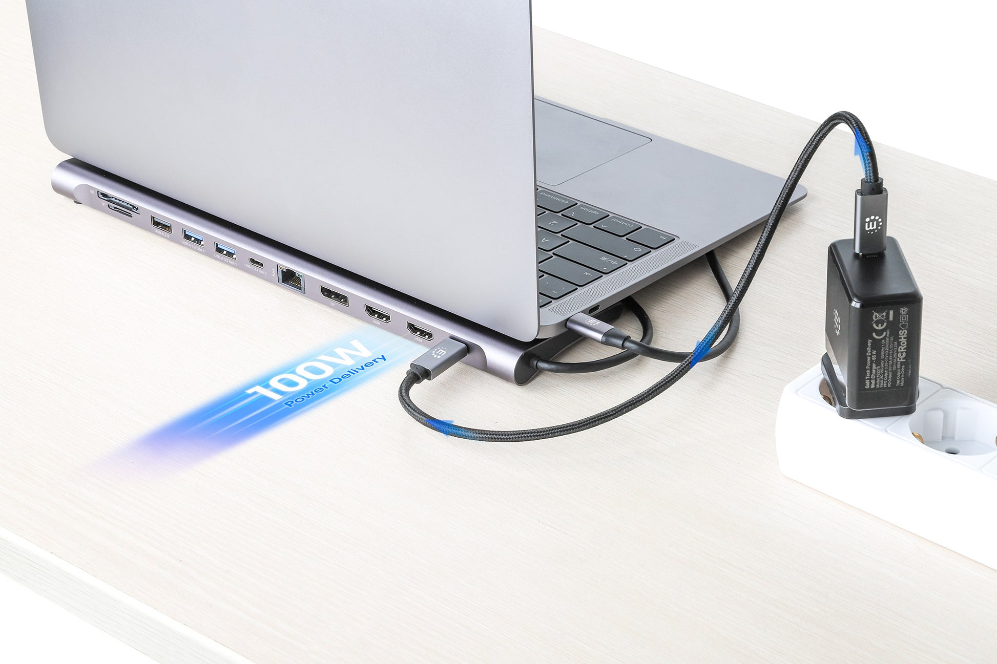 Estación de carga / Hub multipuerto USB-C PD 12 en 1 para tres pantallas 4K Image 9