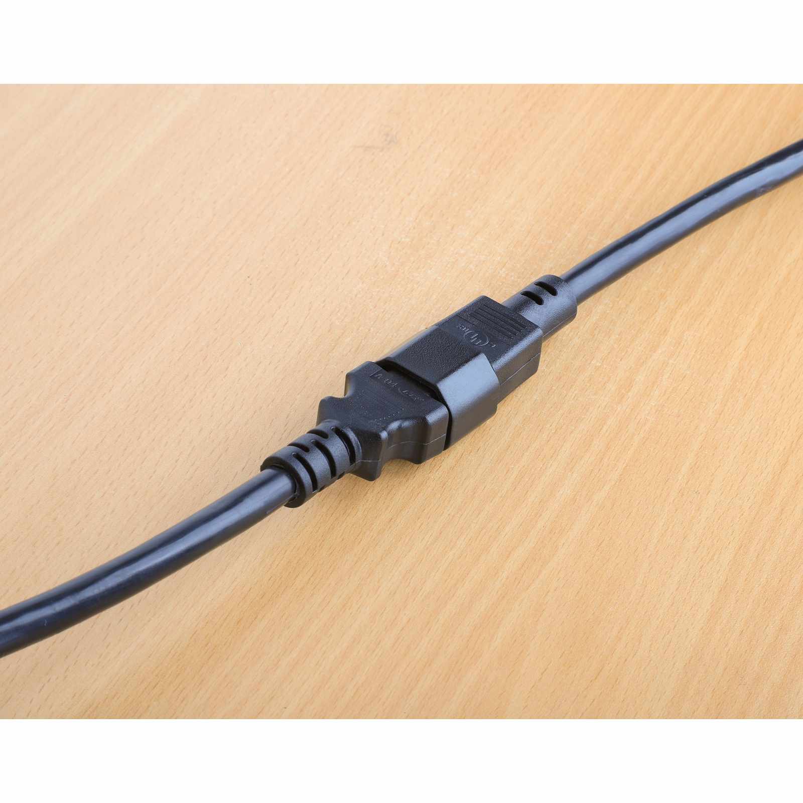 Cable de extensión de corriente C13 a C14, 1 m Image 4