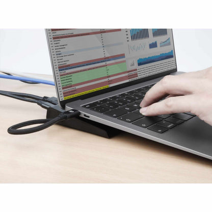 Docking station de USB-C a 11 puertos, para tres monitores, con MST Image 13