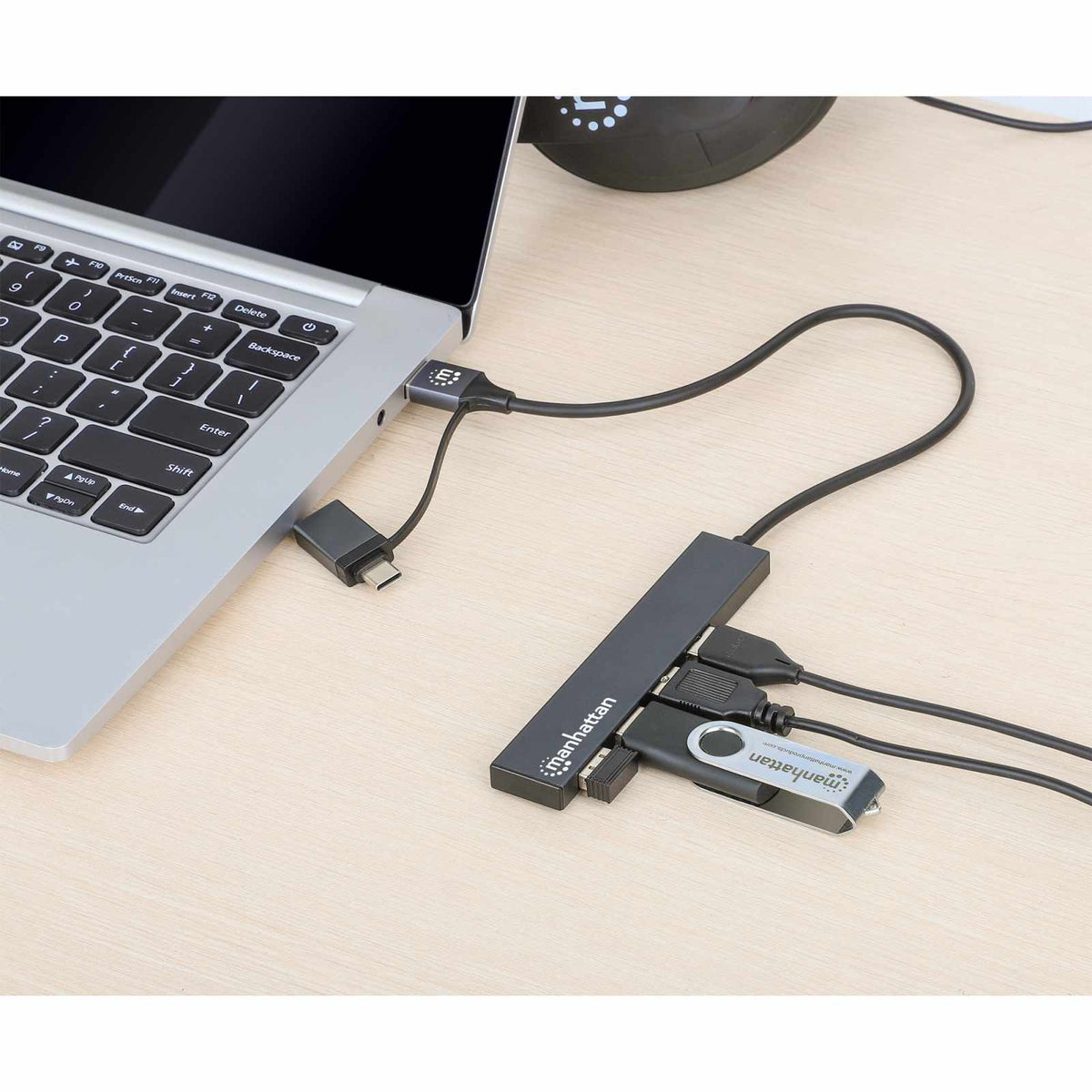 Hub de 4 puertos USB-A 3.2 Gen 1 con conector adaptable de USB-A a USB-C Image 6