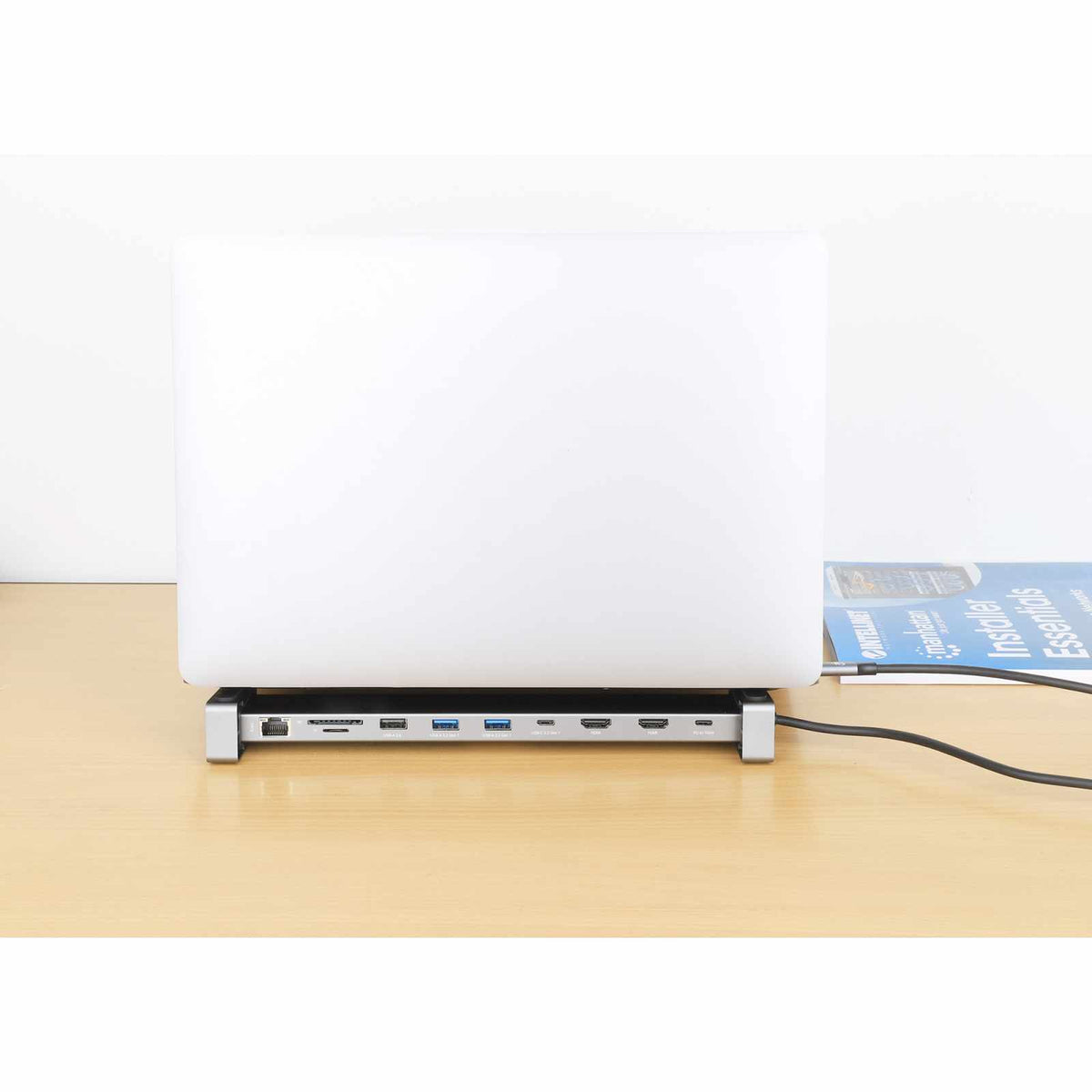 Docking Station USB-C 10 en 1 con MST para doble monitor 4K Image 10