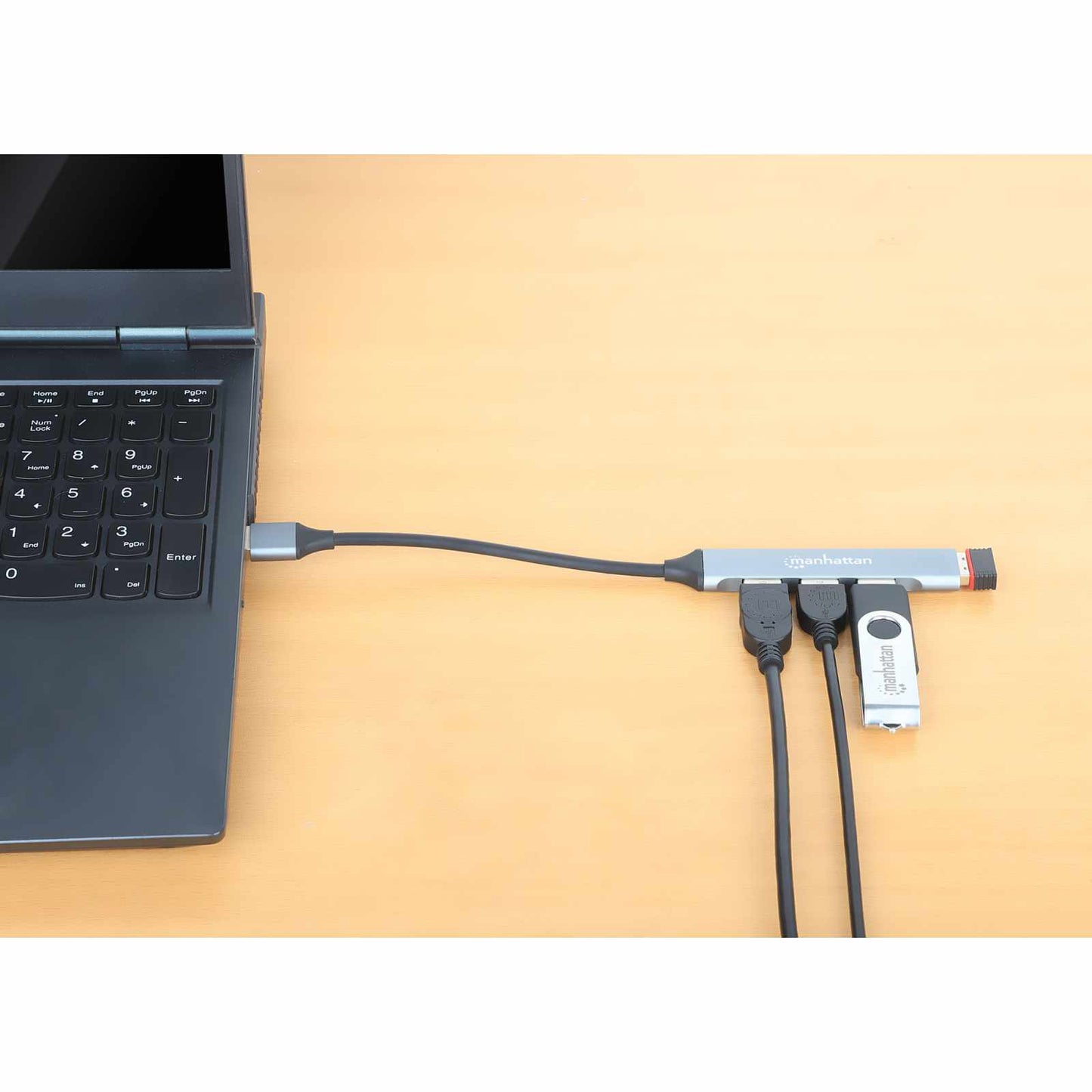 Hub USB combinado con 4 puertos Tipo A Image 3