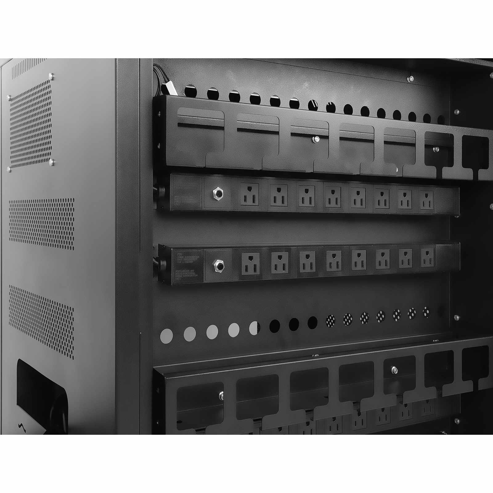 Gabinete de carga con 32 contactos de CA (15.6") Image 13